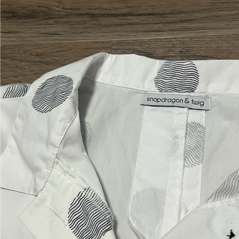 Snapdragon & Twig Small Tunic Top Button Up White Black Lagenlook Boxy Abstract - Picture 3 of 8